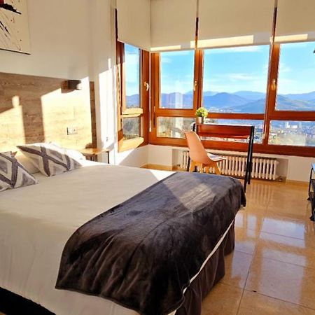 Hotel Artxanda Bilbao, Parking Gratuito En El Exterior Junto Al Hotel (Adults Only) Екстериор снимка