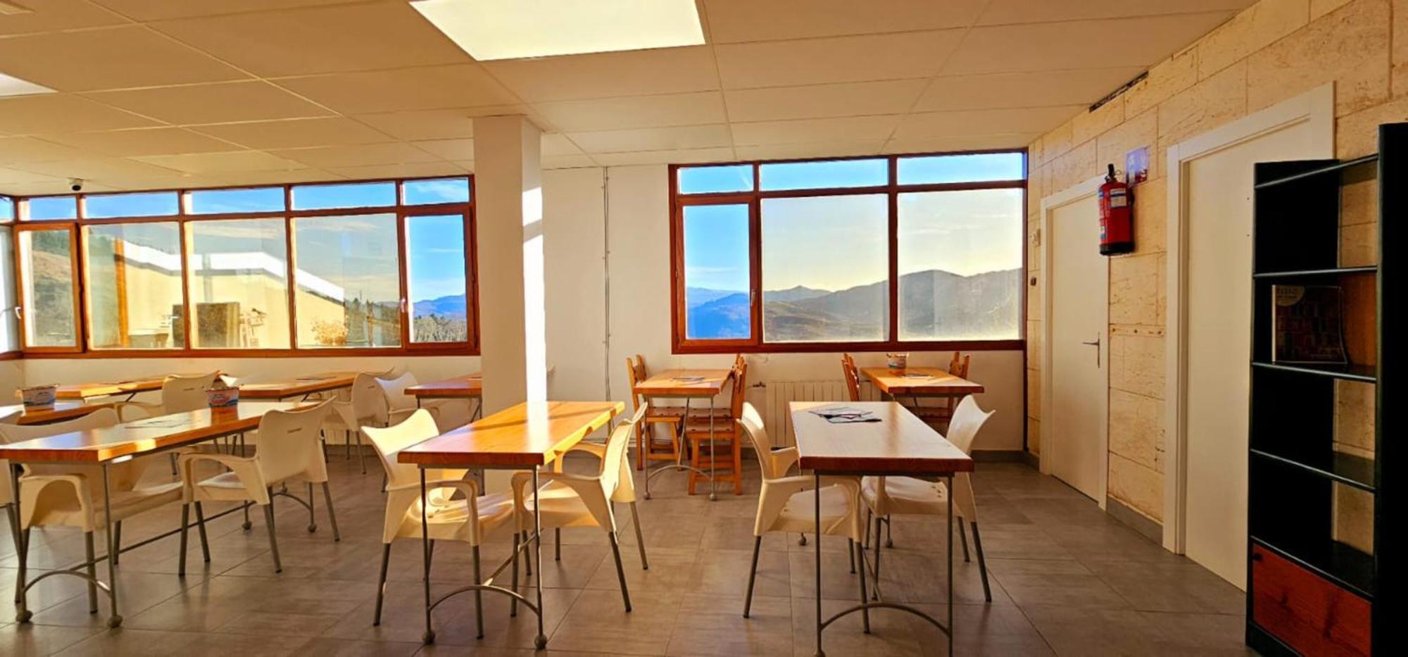 Hotel Artxanda Bilbao, Parking Gratuito En El Exterior Junto Al Hotel (Adults Only) Екстериор снимка