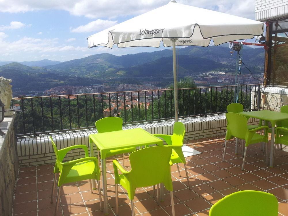Hotel Artxanda Bilbao, Parking Gratuito En El Exterior Junto Al Hotel (Adults Only) Екстериор снимка